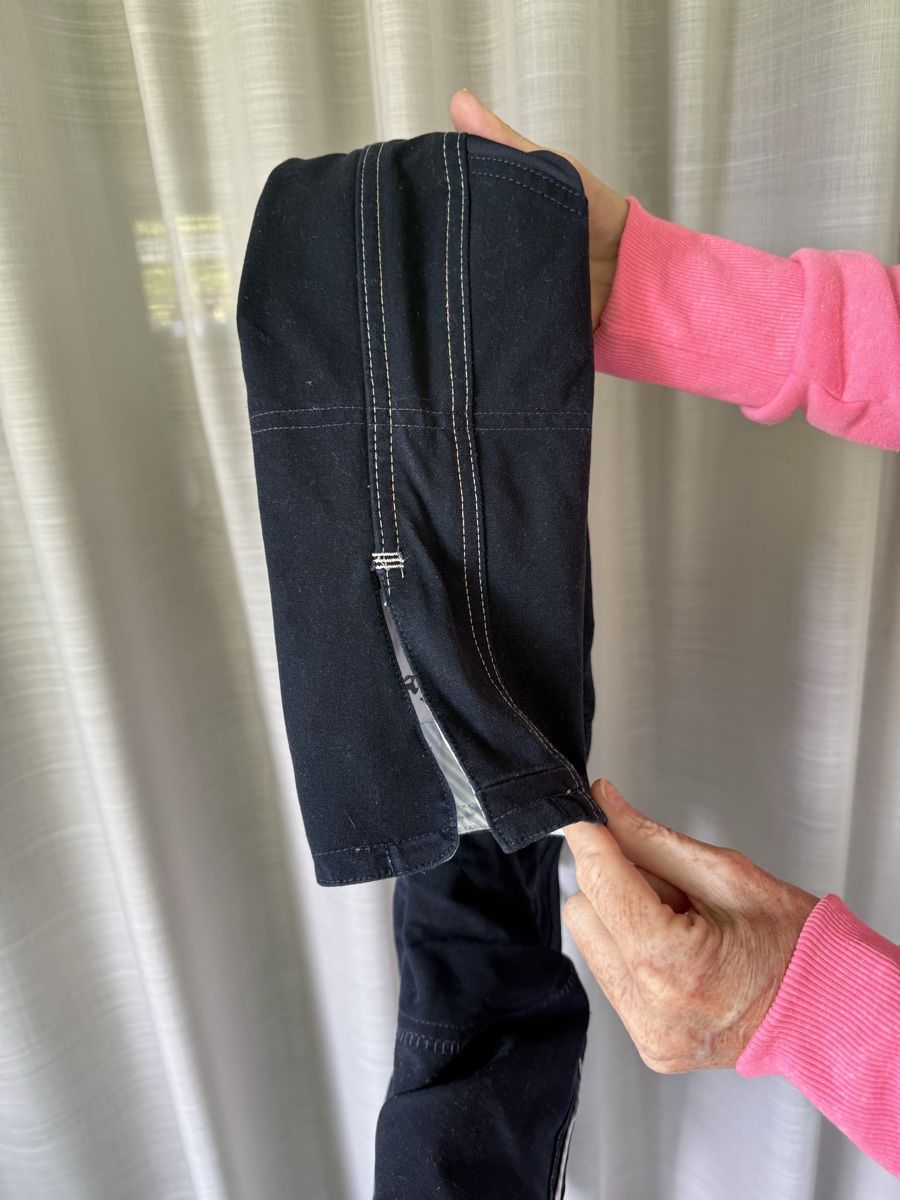 Pantaloni: Reithose HV POLO Grösse 42 – Usato da Wettingen venduto da MagicHeart 2