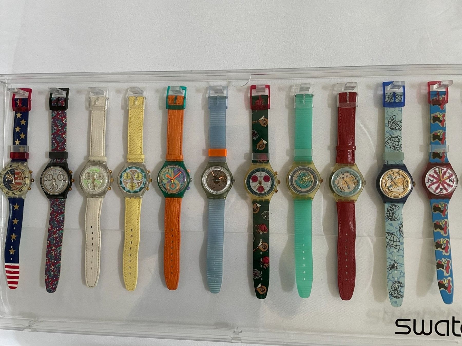 Swatch Orologi: Swatch Sammlung in Swatch Rahmen, neuwertig – Usato da Egg b. Zürich venduto da eve_h8pg 1