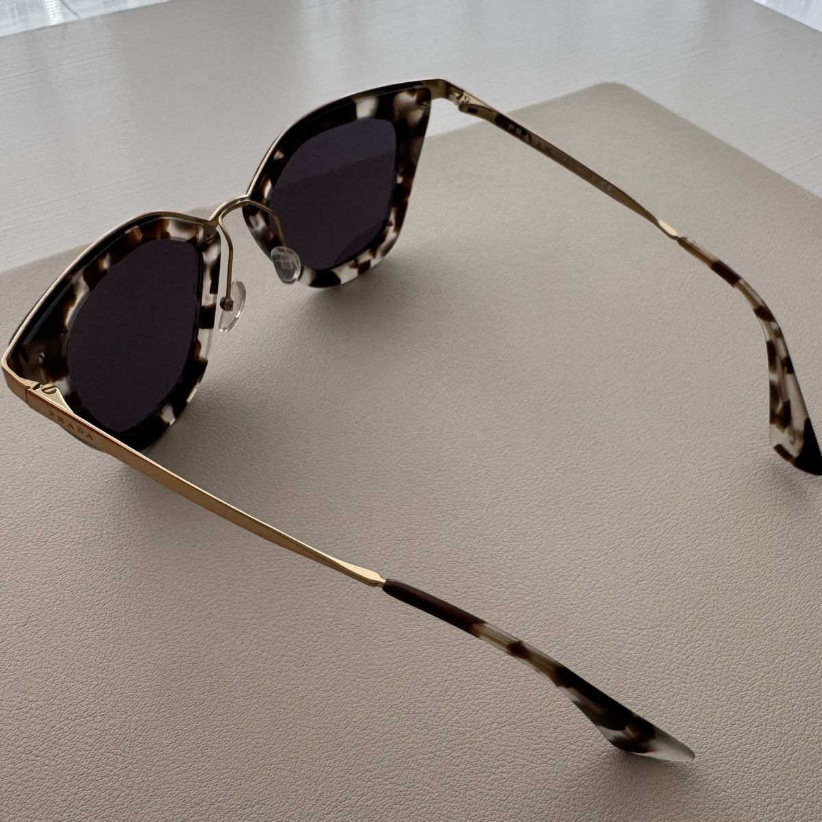 Prada Occhiali & Lenti: Original PRADA Sonnenbrille - Top Zustand! – Usato da Binningen venduto da happy_xx 4
