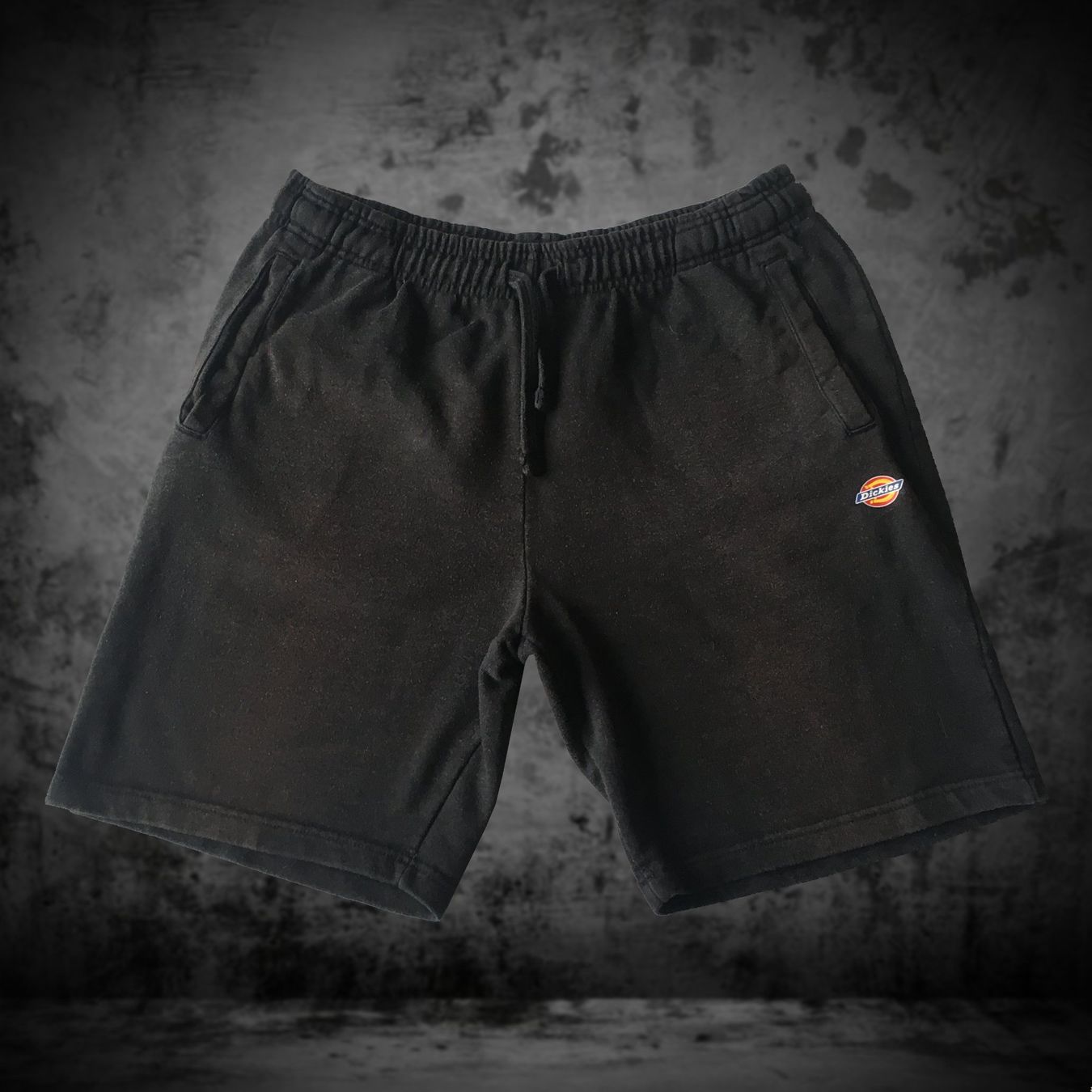 Dickies Pantaloni: Short Dickies Black Men L – Usato da Genève venduto da ang_7j7j