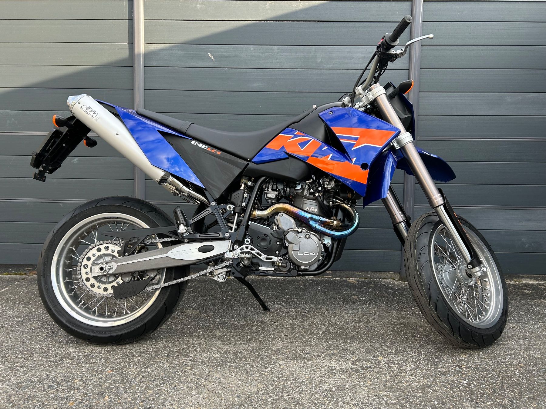 KTM Strada: Ktm 640 lc4 supermoto – Usato da yvonand venduto da Gallegon
