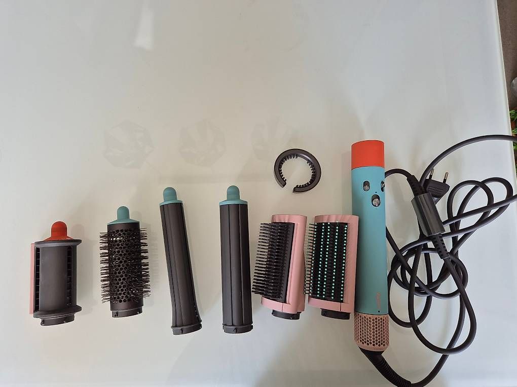 Dyson Asciugacapelli: Dyson Airwrap Long Ceramic POP – Usato da Frauenfeld venduto da ziilli 1