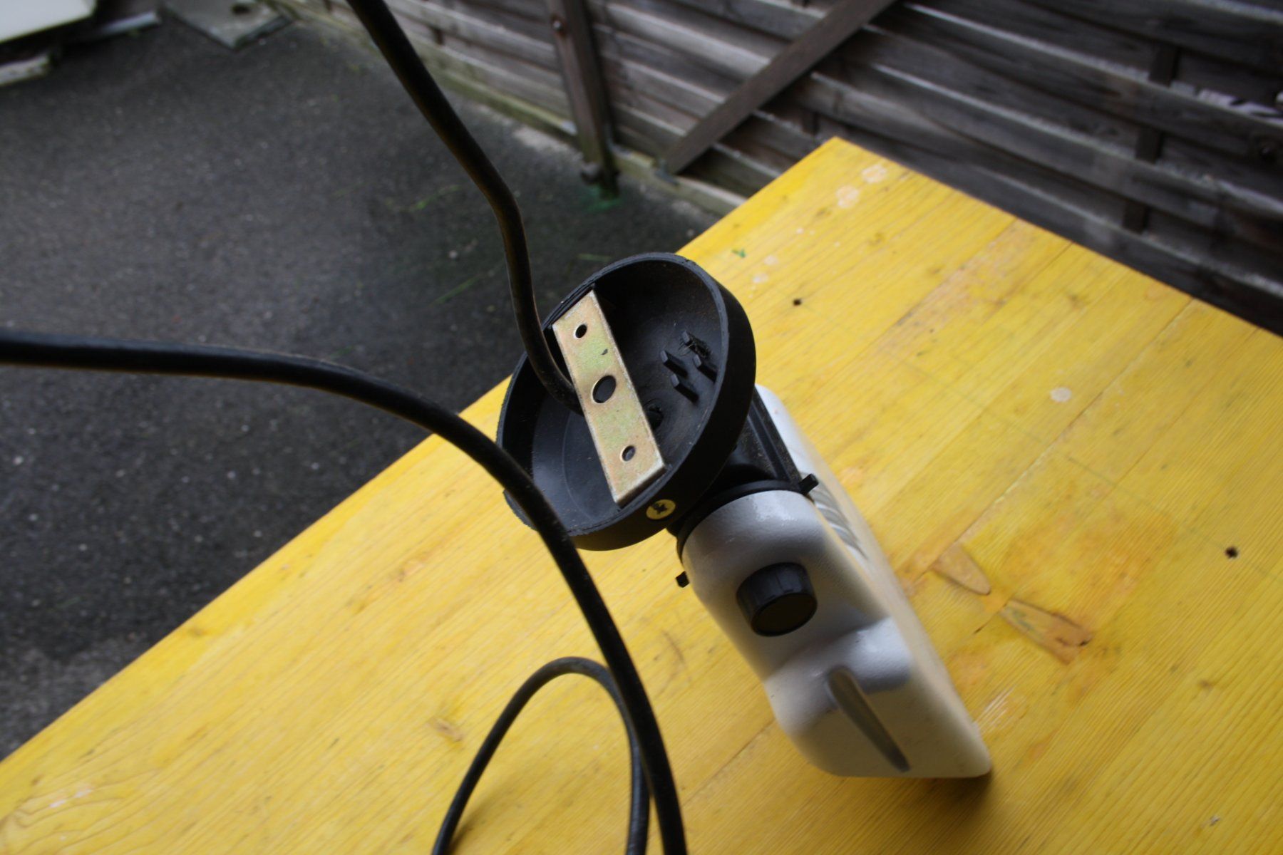 Lampen: LAMPE – Gebraucht aus Wauwil von Pneuedy 6