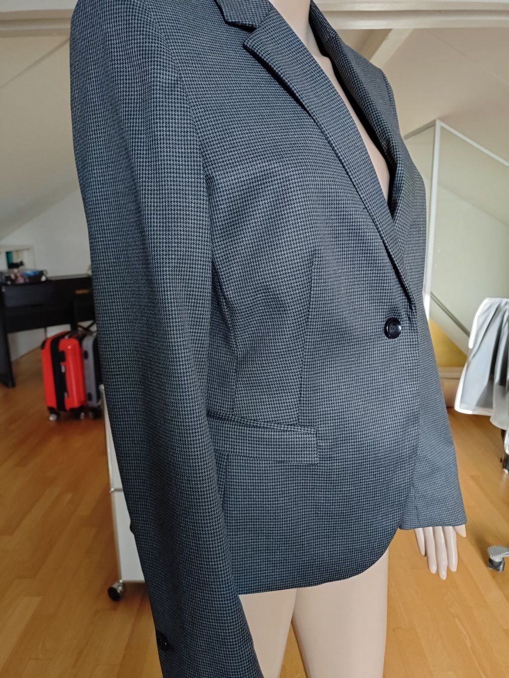 Cinque Vestes: CINQUE Damen Ciboom Blazer Grosse 38 – Neuf (Voir description) à Bottmingen par Pidi0 1