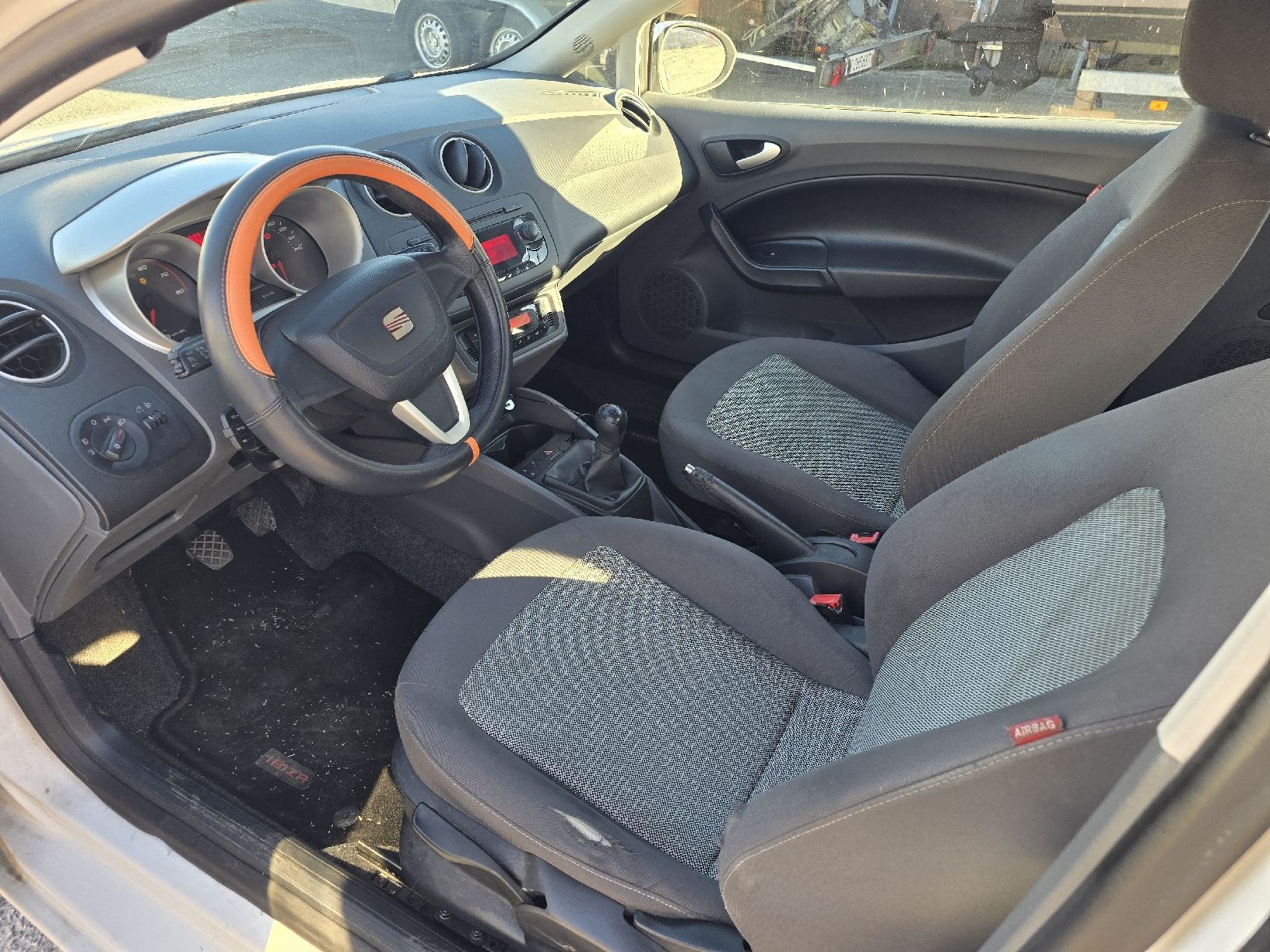 Seat Automobili: Seat Ibiza 1.6 16V – Usato da Montreux venduto da PremerlServices 7