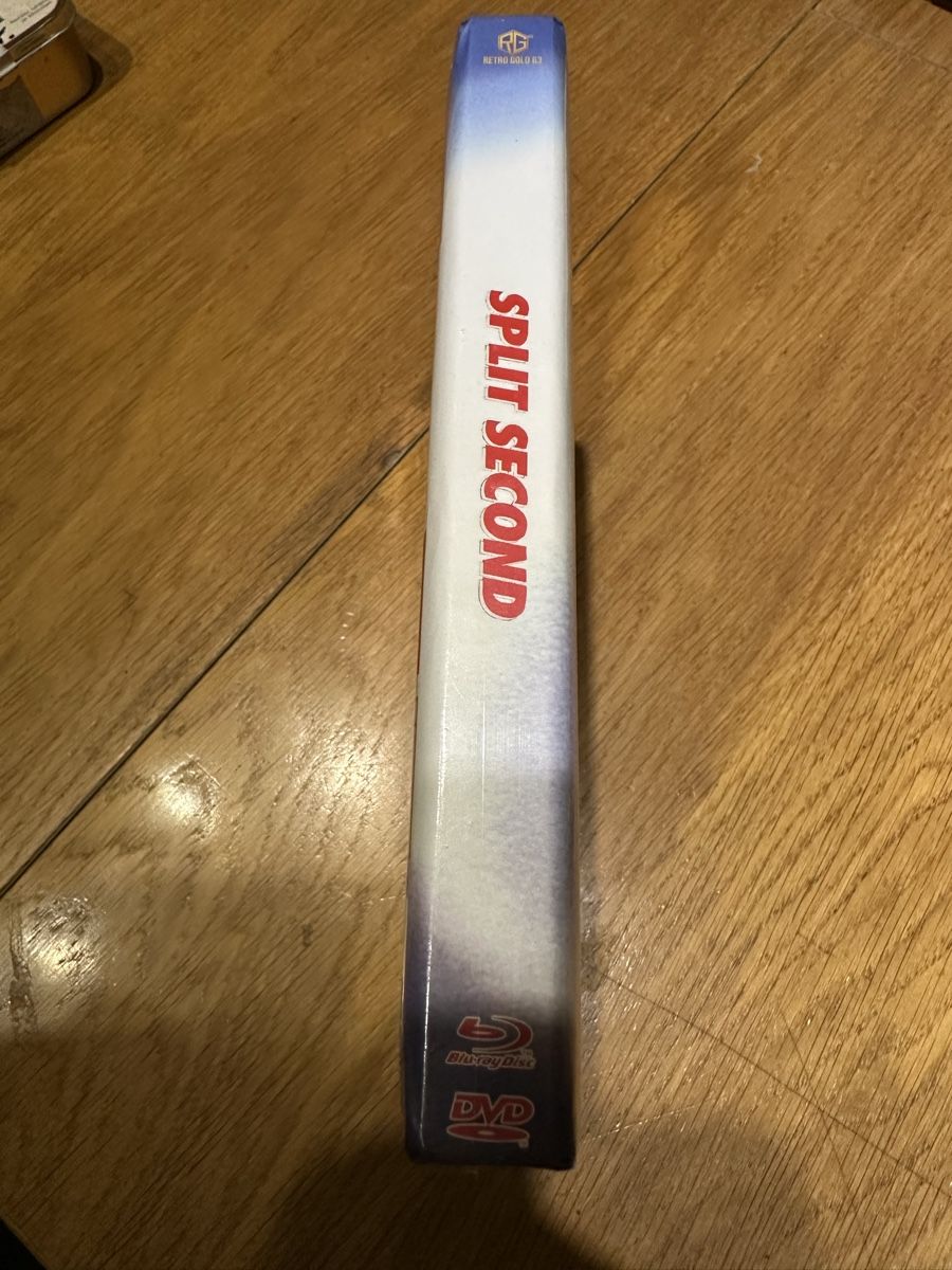 Tous les DVDs: Split Second Mediabook Wattiert neu OVP, Retro Gold – Neuf avec emballage d'origine à Benken ZH par Audi-erich 2