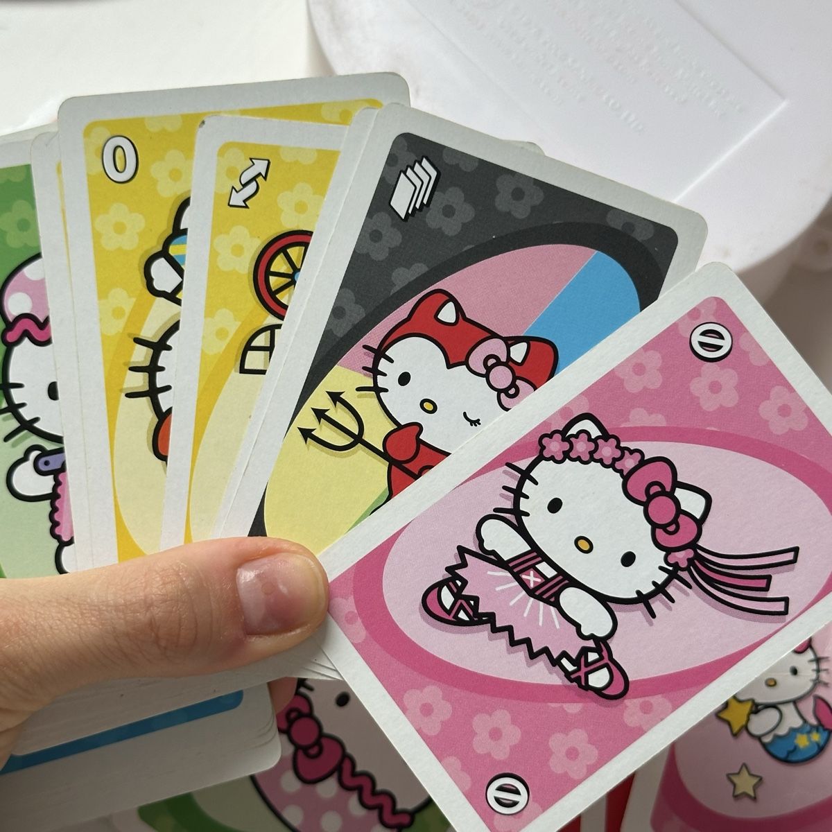 Jeu de cartes UNO édition Hello Kitty vintage (Gebraucht) in Givisiez ...