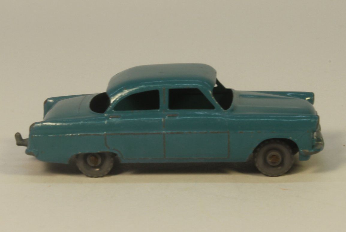 Matchbox Modellini d'auto: Matchbox Lesney 33A Ford Zodiac – Usato da Zofingen venduto da Trukli58 1