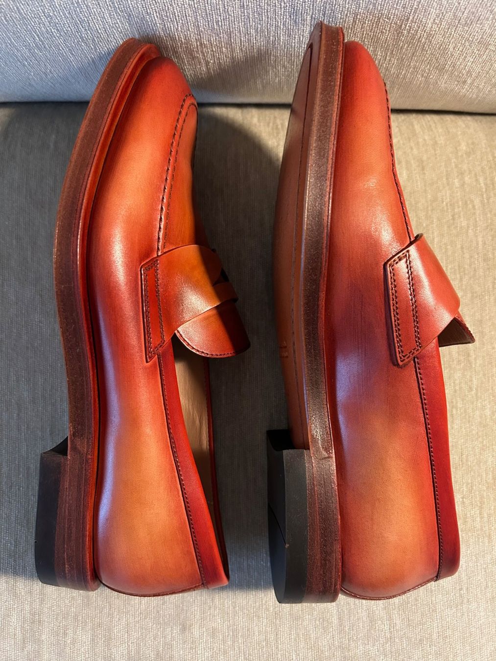 Santoni Damenschuhe: SANTONI Loafer rot – Neu (gemäss Beschreibung) aus Zürich von Viel_Freude_8 4
