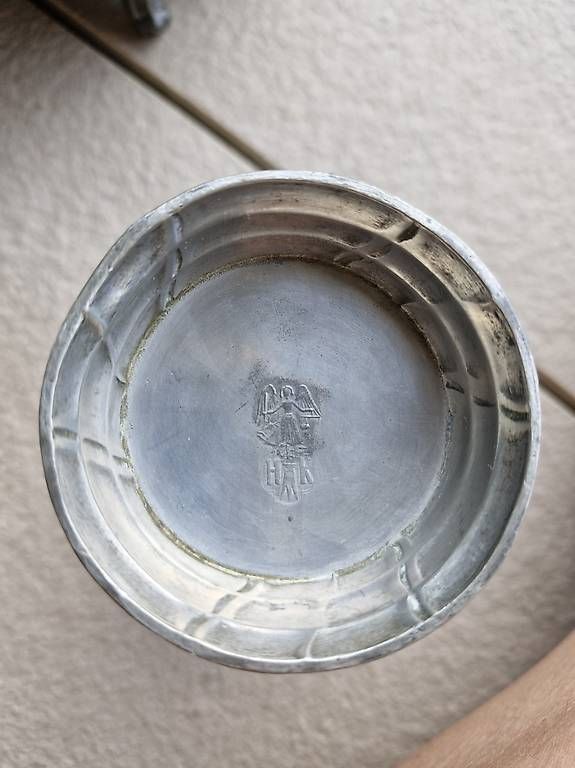 Bicchieri: Bicchiere/vasetto in peltro – Usato da Giubiasco venduto da bar_r9hz 1