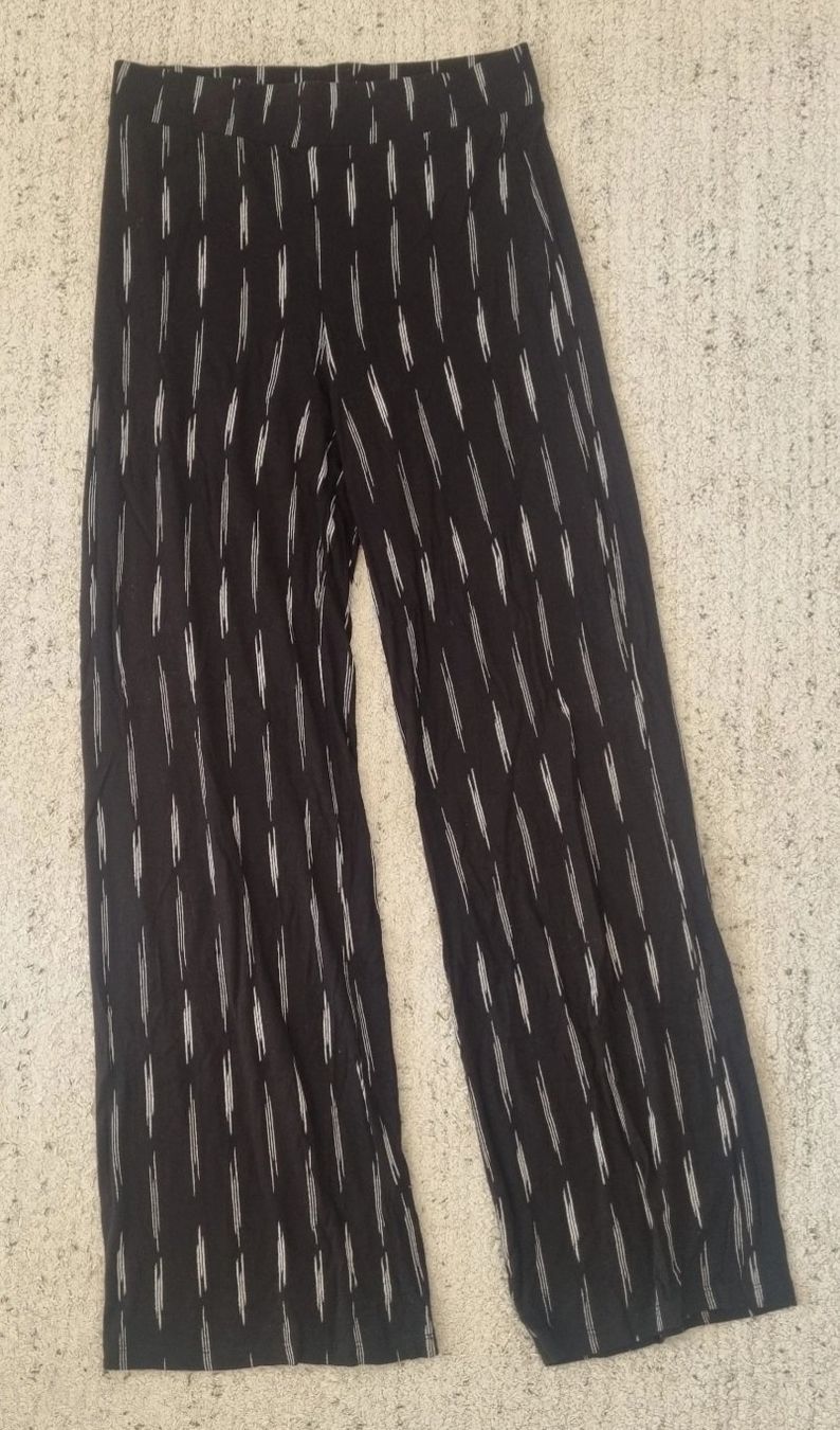 H&M Pantaloni: Pantalon été "H&M" - Taille XS – Usato da Vevey venduto da Renka2011