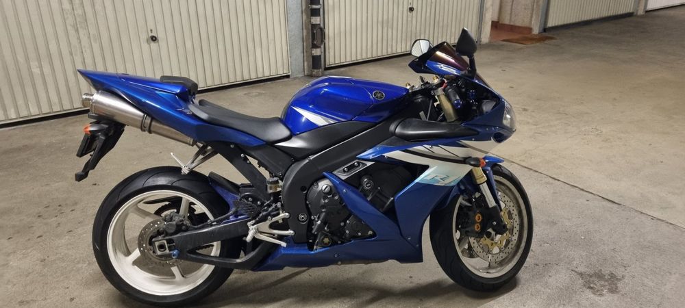 Yamaha YZF R1 2004 (Gebraucht) in Perly für CHF 3900 – nur Abholung auf ...