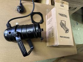 neuer PAR 20 Spot bzw. Scheinwerfer  inkl. Farbfilterrahmen