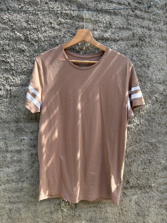 Oversized T-Shirt mit Ärmeldetail Streifen // College Style