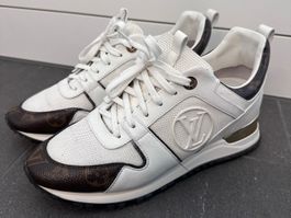Louis Vuitton Run Away Sneaker - Gr. 38