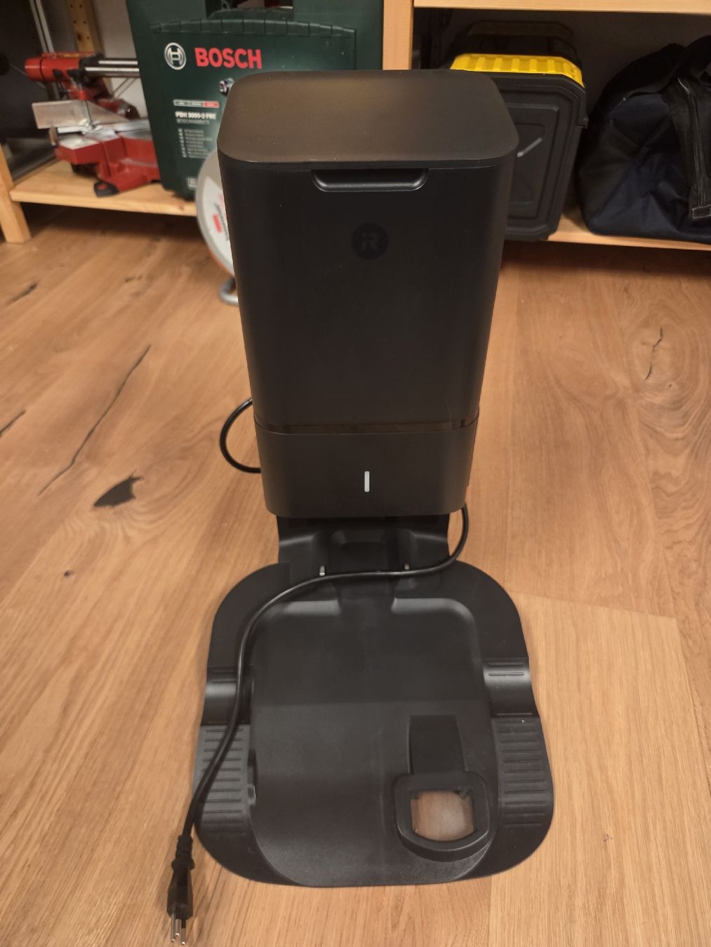 Irobot Staubsauger & Zubehör: Roomba i7 mit Absaugstation – Gebraucht aus Walliswil b.Wangen von nixon_p 2