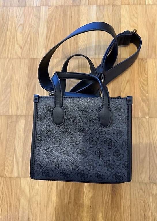Sacs femmes: Guess Tasche – D'occasion à Tann par nic_jwc7 1