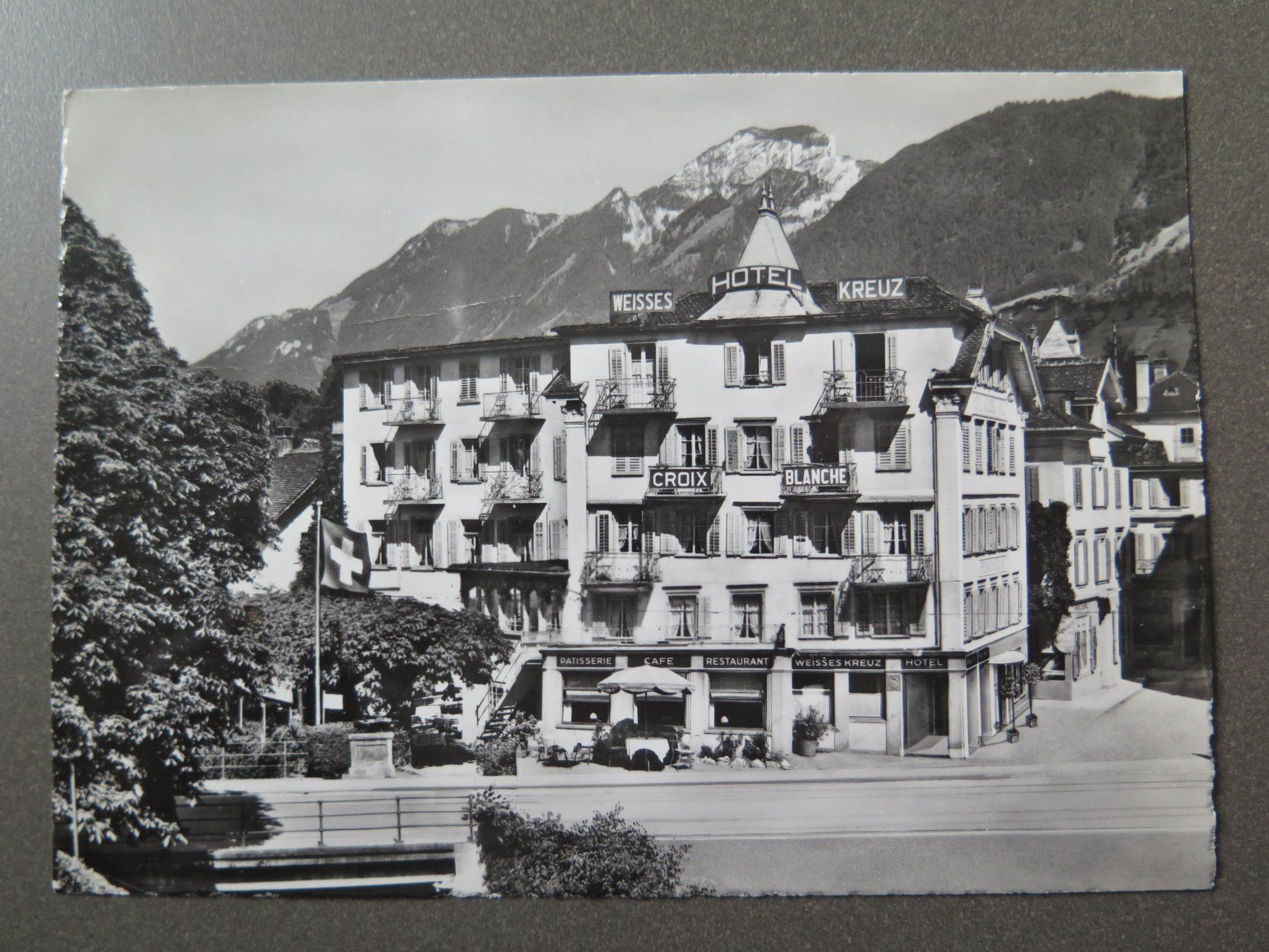 Cartoline postali: BRUNNEN - HOTEL WEISSES KREUZ – Usato da Wittenbach venduto da lipasal