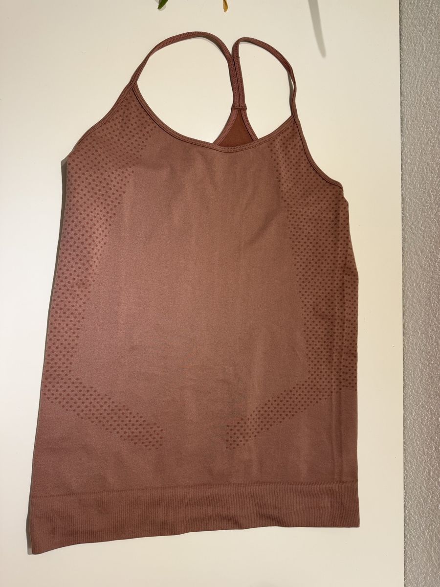 Top: 2x Yoga/Pilates Top  – Nuovo (secondo la descrizione) da Herisau venduto da mirii04