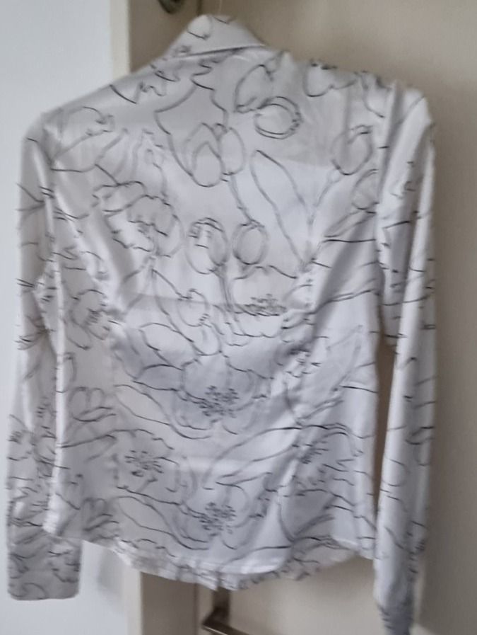 Camicette: Bluse  Gr. 38 weiss  - schwarz – Nuovo (secondo la descrizione) da Geroldswil venduto da Agapanthus22 1