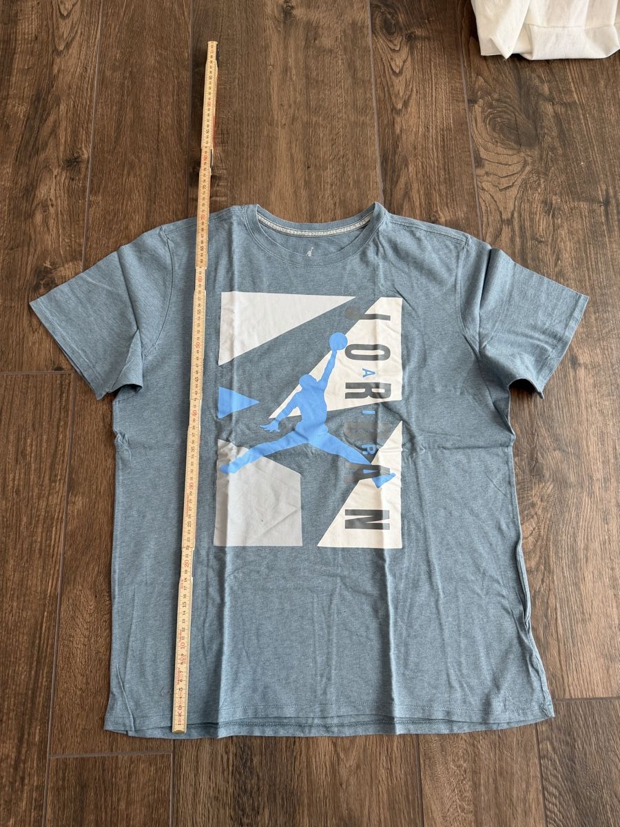 Jordan T-shirt: Jordan Shirt – Nuovo (secondo la descrizione) da Ennenda venduto da Glarus18
