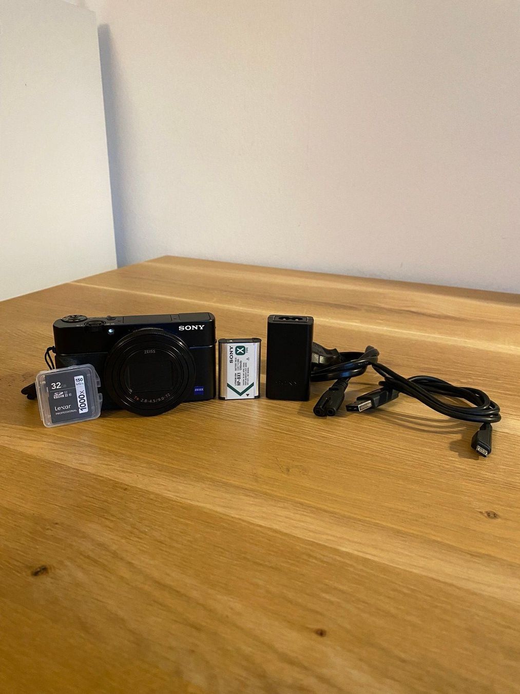 Sony Fotocamera: Sony RX100 Mark VII – Usato da Fribourg venduto da mar_9vlt 1