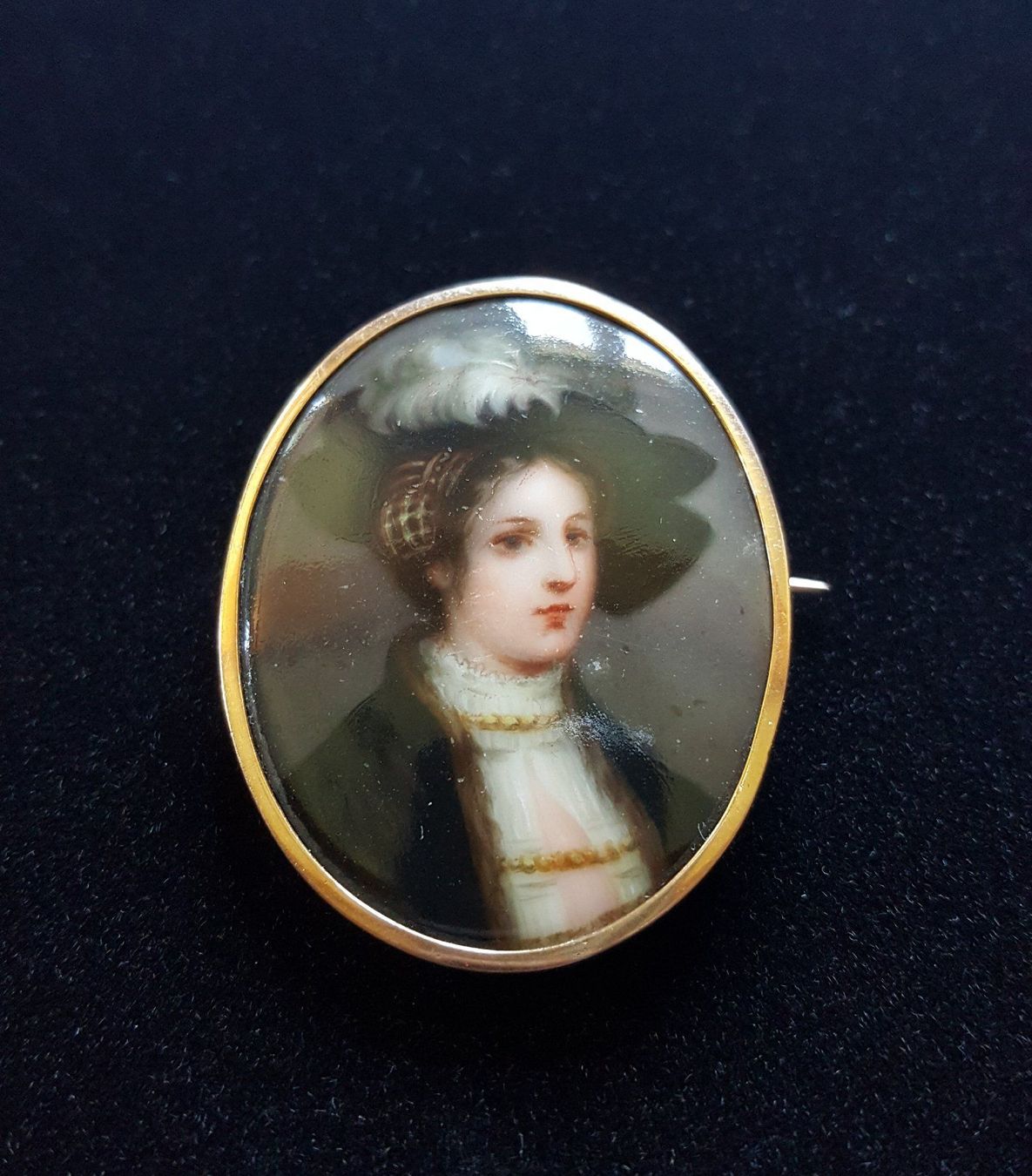 Spille & Fermagli: Broche Mit 18 Karat 750 Gold – Usato da Wald ZH venduto da Aniade 2