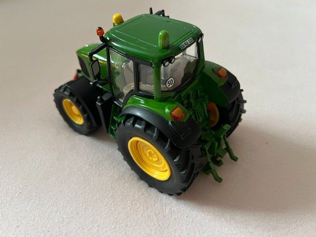 Siku Kit di modellismo & Modellini statici: Siku John Deere 7530 – Usato da Oensingen venduto da alpenvogel92 4