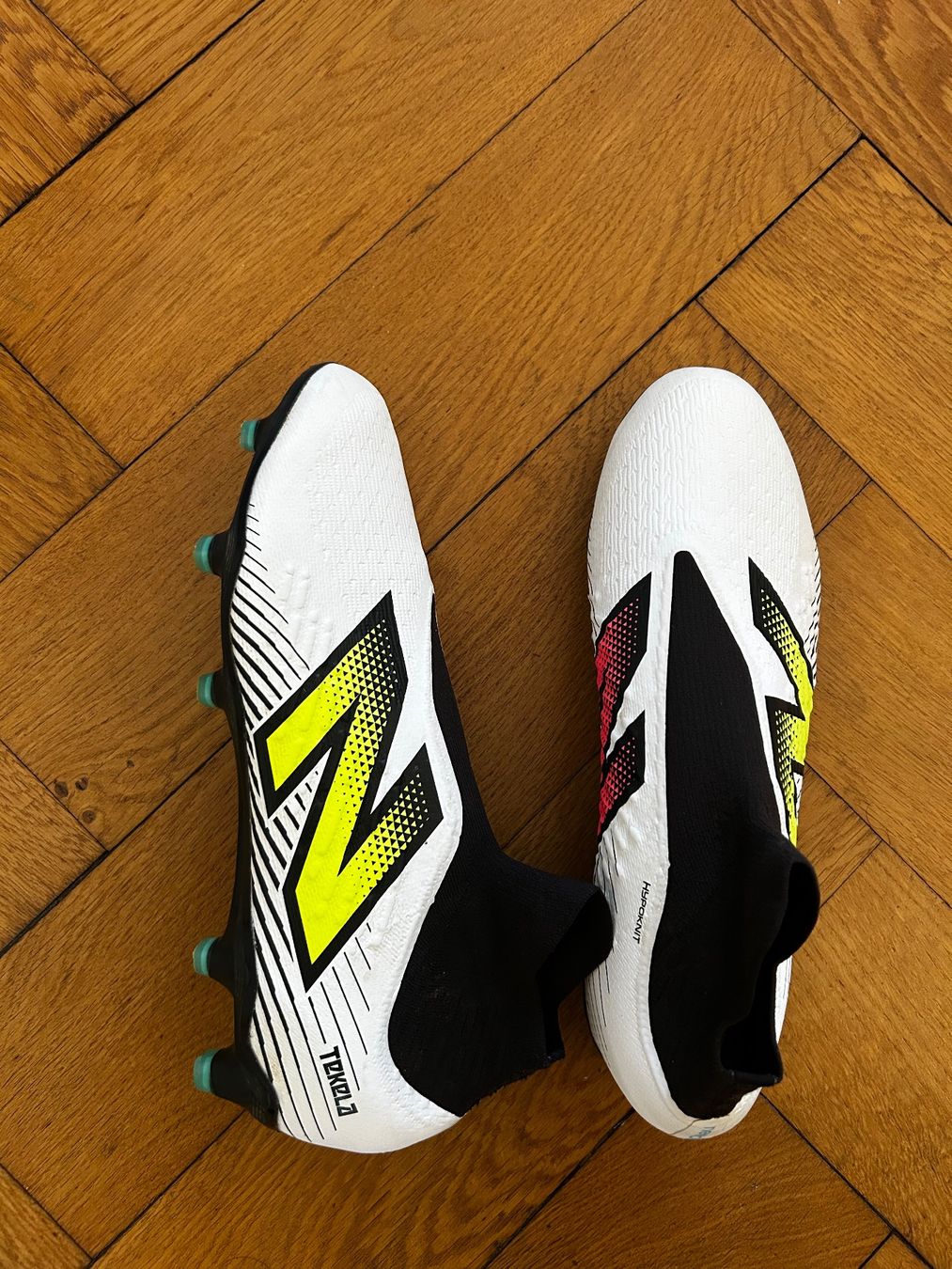 New Balance Herrenschuhe: New Balance Fussballschuhe Tekela – Neu (gemäss Beschreibung) aus Basel von rdimaggior