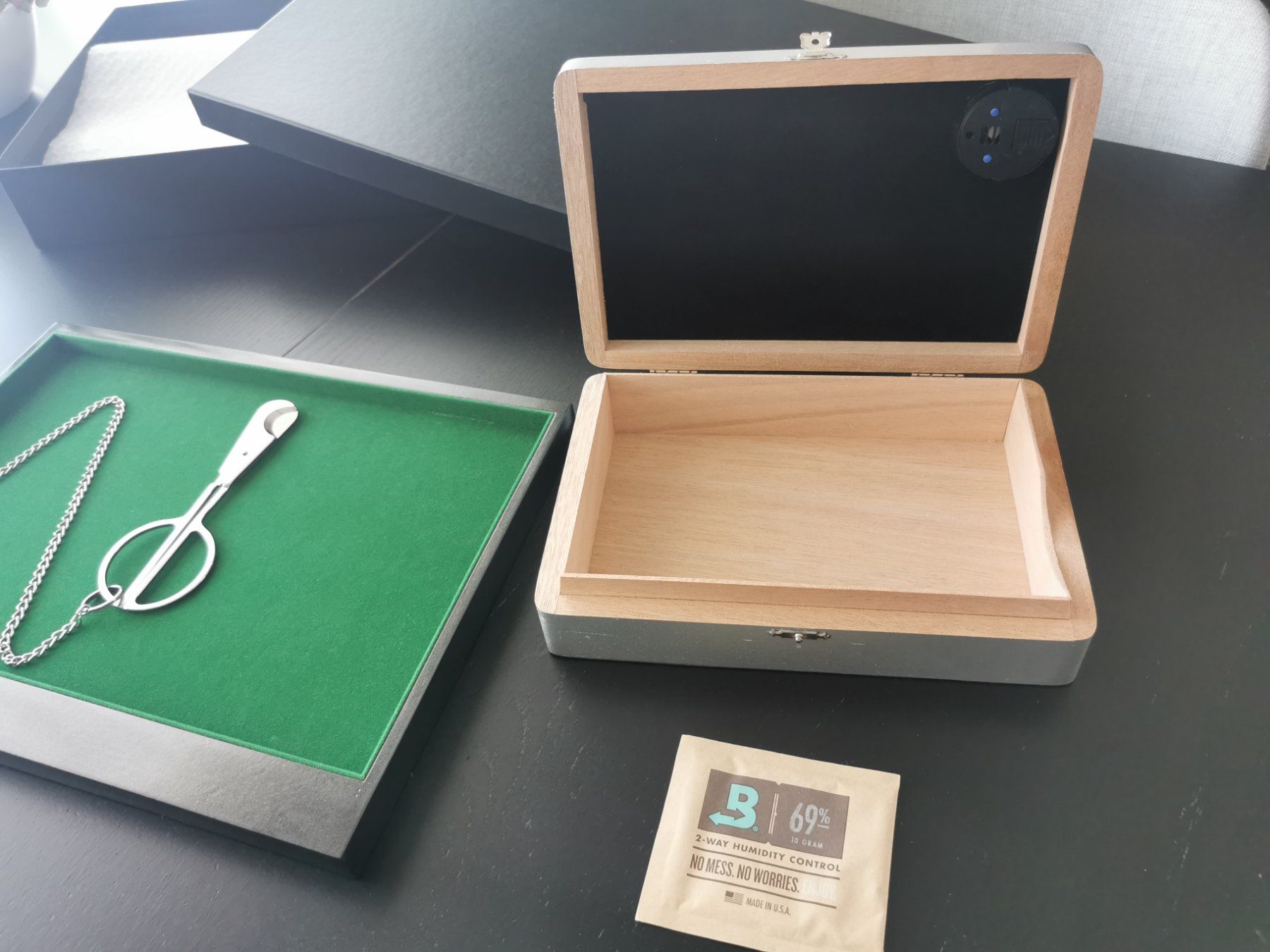 Humidor per sigari: Cigar Presenter - Lounge Tablar mit Reisehumidor – Nuovo e nell'imballaggio originale da Wetzikon ZH venduto da Tothart 7