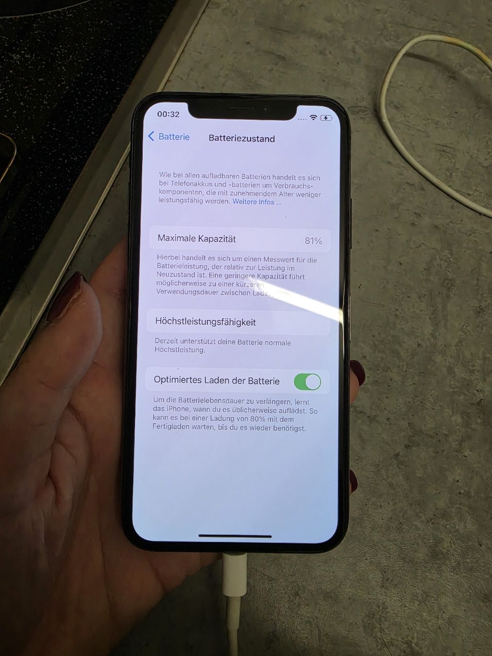Apple Telefoni cellulari / Smartphones: IPhone X | Space Grau | 64GB | 81% – Usato da St. Margrethen SG venduto da Elleiseverywhere 5