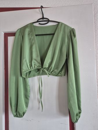Damen Top grün Grösse S 