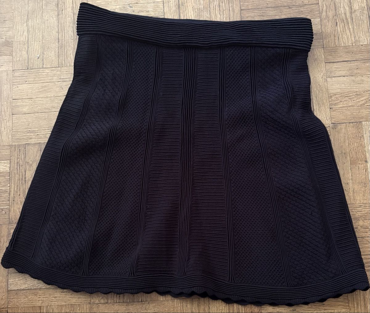 Kooples Röcke: Jupe The Kooples schwarz Gr. 2 – Gebraucht aus Zürich von Nevada1