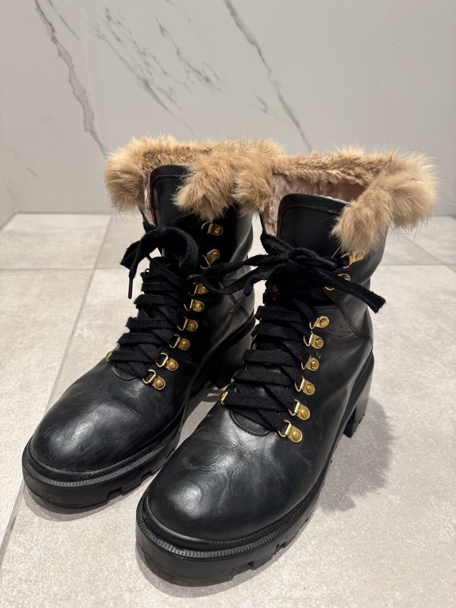 Gucci Damenschuhe: Gucci Black boots with fur 39.5 – Gebraucht aus Uznach von ger_7gvr 1