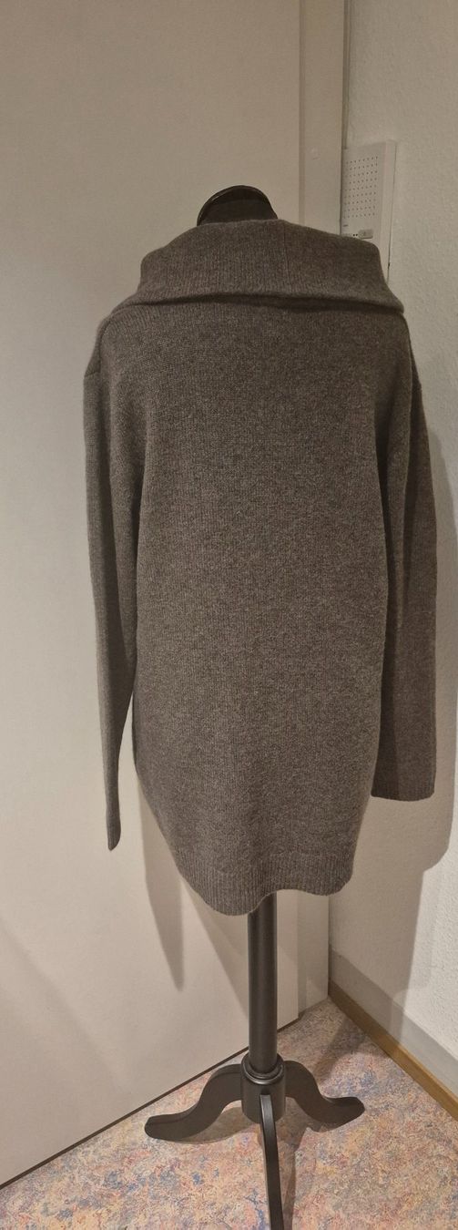 Pulls & Sweat-shirts: Damen Pullover braun mit Wasserfallkragen Kaschmere – D'occasion à Zürich par Roberto040 2
