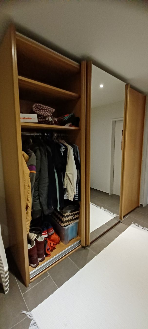Armadi: Schrank – Usato da Hochdorf venduto da PHS 1