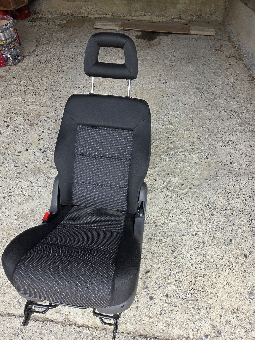 Seat Tutti pezzi di ricambio auto: Autositz zu Seat Alhambra/VW Sharan – Usato da Reitnau venduto da Bluepower98 1