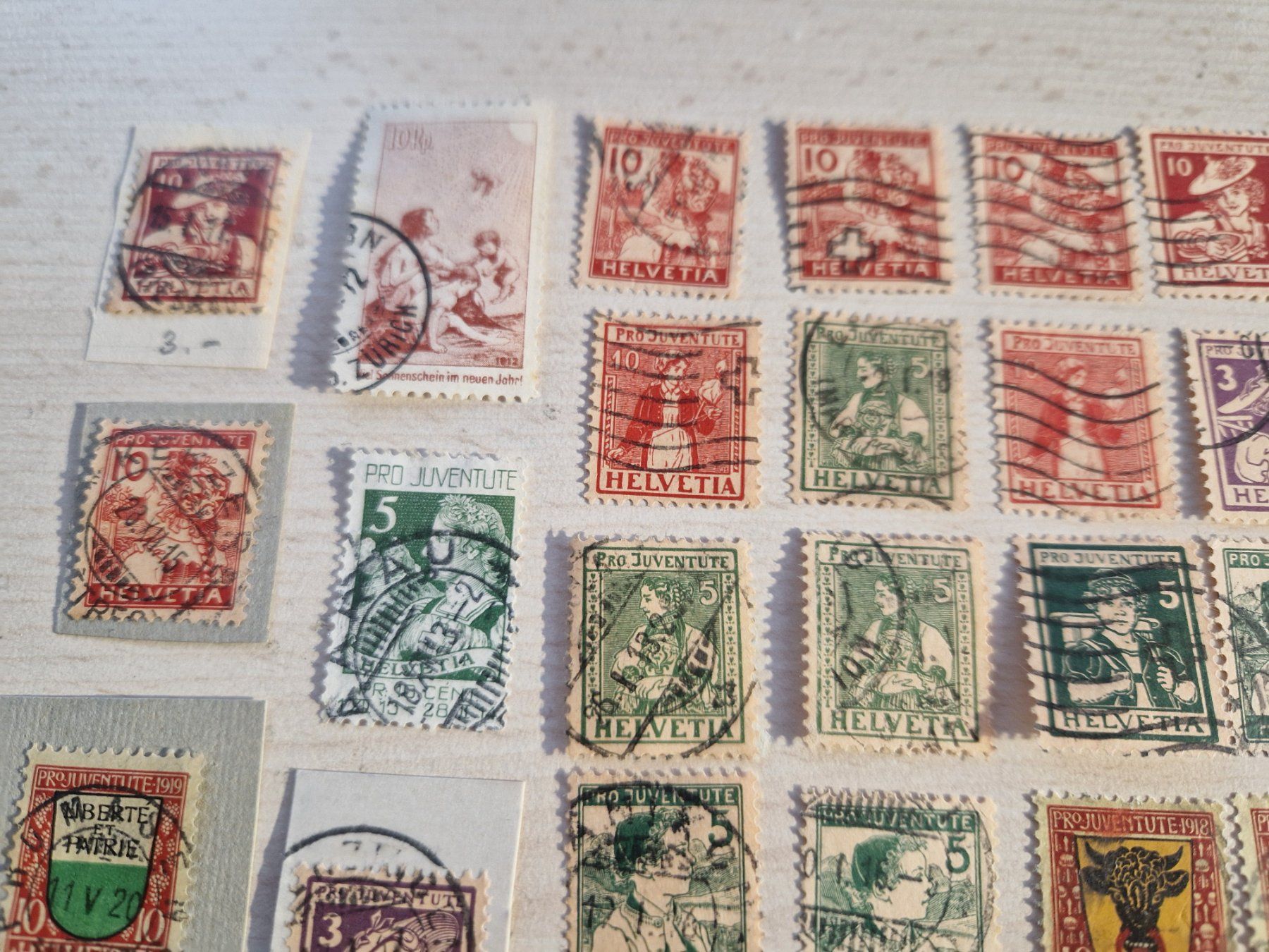 Tutti i francobolli: Posten PJ. Kat ca 2500.-, ab 1.- – Usato da Burgdorf venduto da Glossy01 1