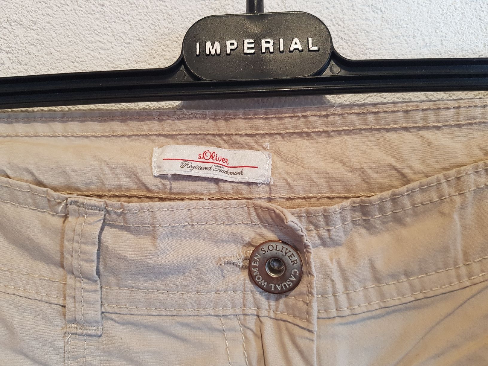 S.Oliver Pantaloni: S. Oliver - Bermuda Beige en Coton - 40 – Usato da Haute-Nendaz venduto da Violette123 3