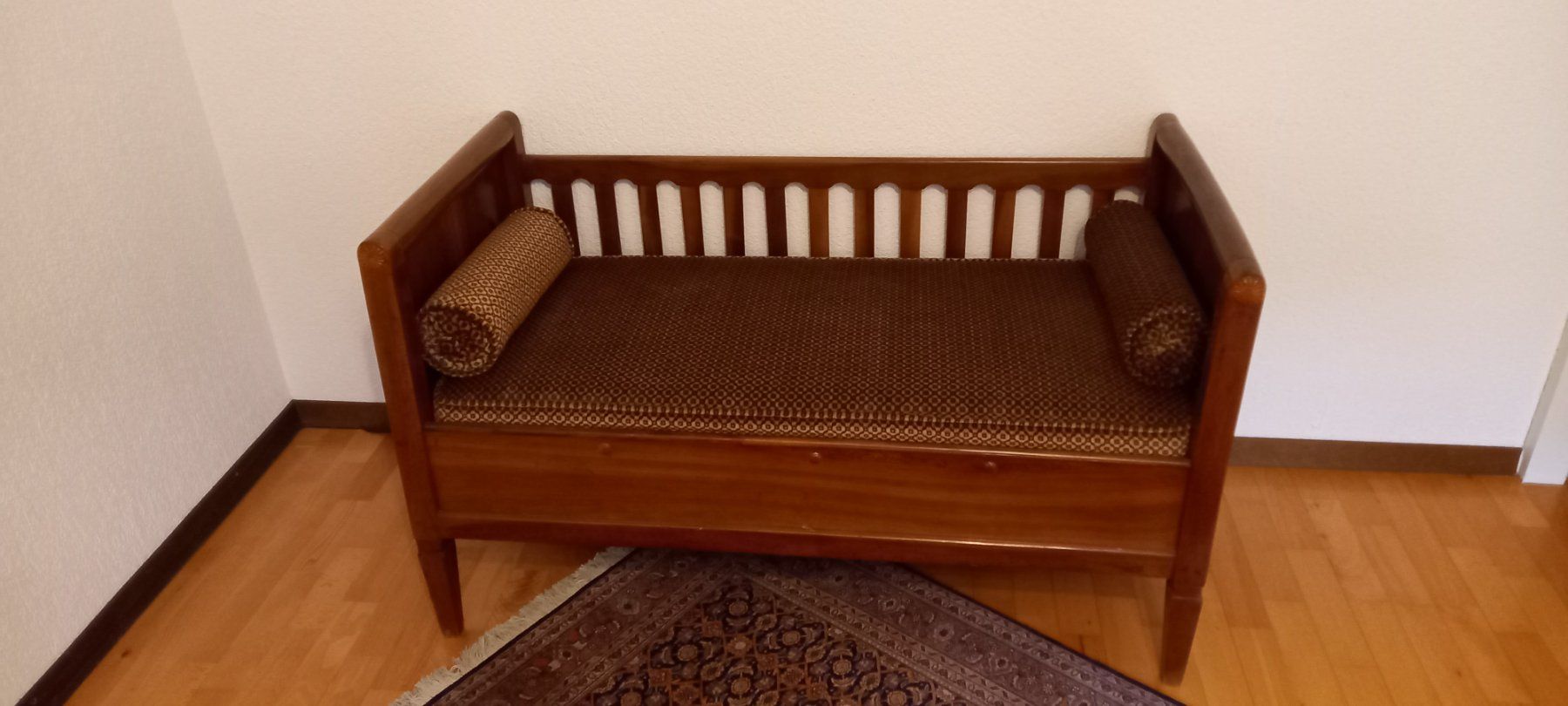 Betten: Biedermeier Kinderbett um 1890 – Gebraucht aus Schafhausen i. E. von Lumpentier 3