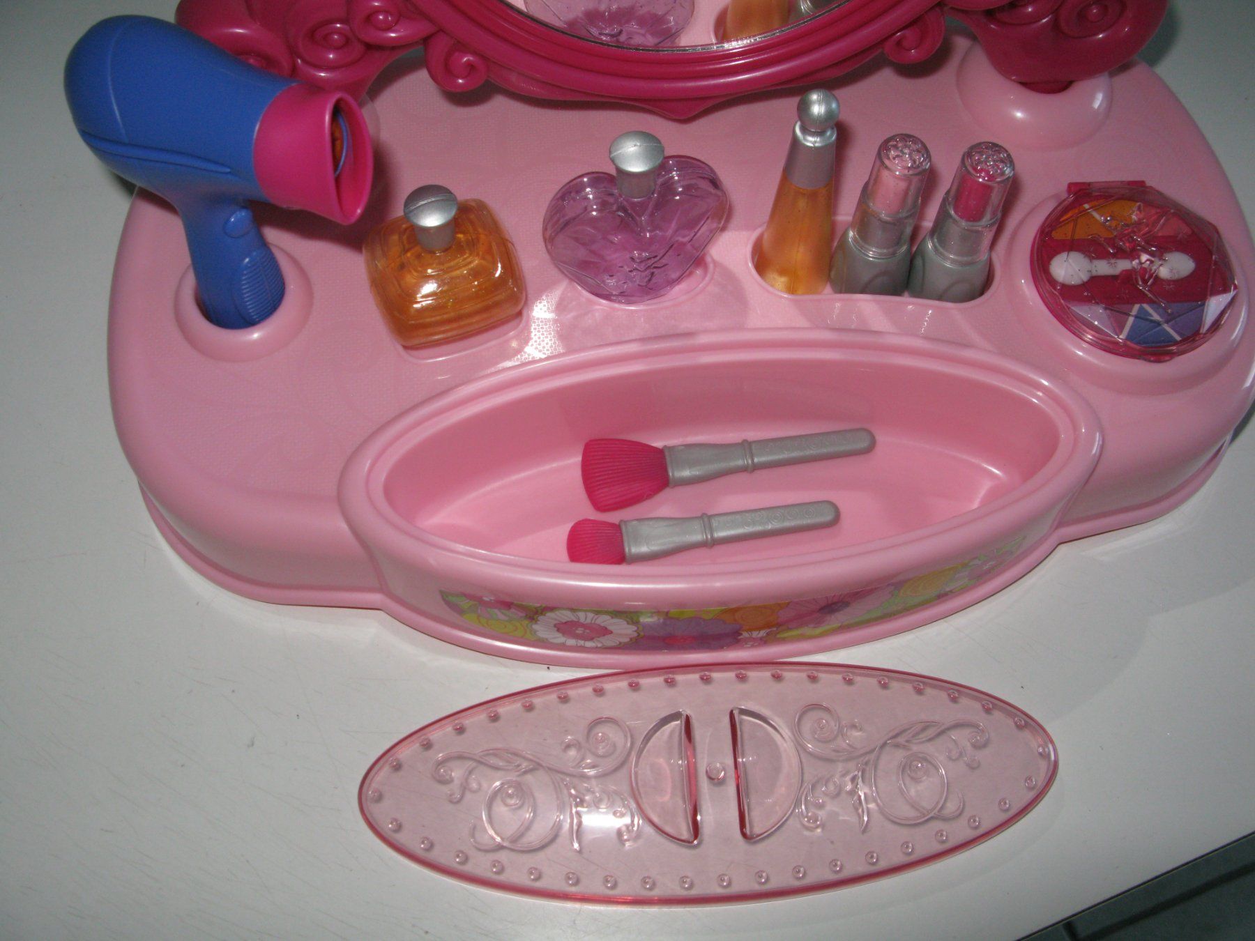 Tavoli da trucco: Kinder Schminktisch – Usato da Brissago venduto da lucabell 1