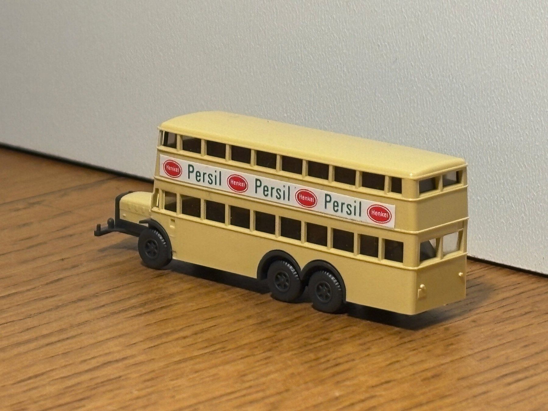 Modelleisenbahnen: *M487: Doppelstockbus (Spur N) – Gebraucht aus Birsfelden von Birs_25 2