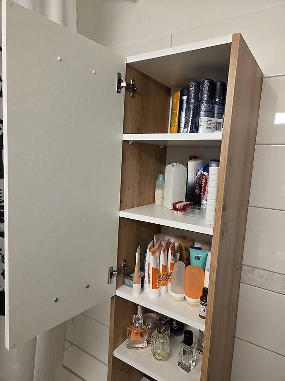 Armadi: Badezimmerschrank – Usato da Zürich venduto da retodomax 3