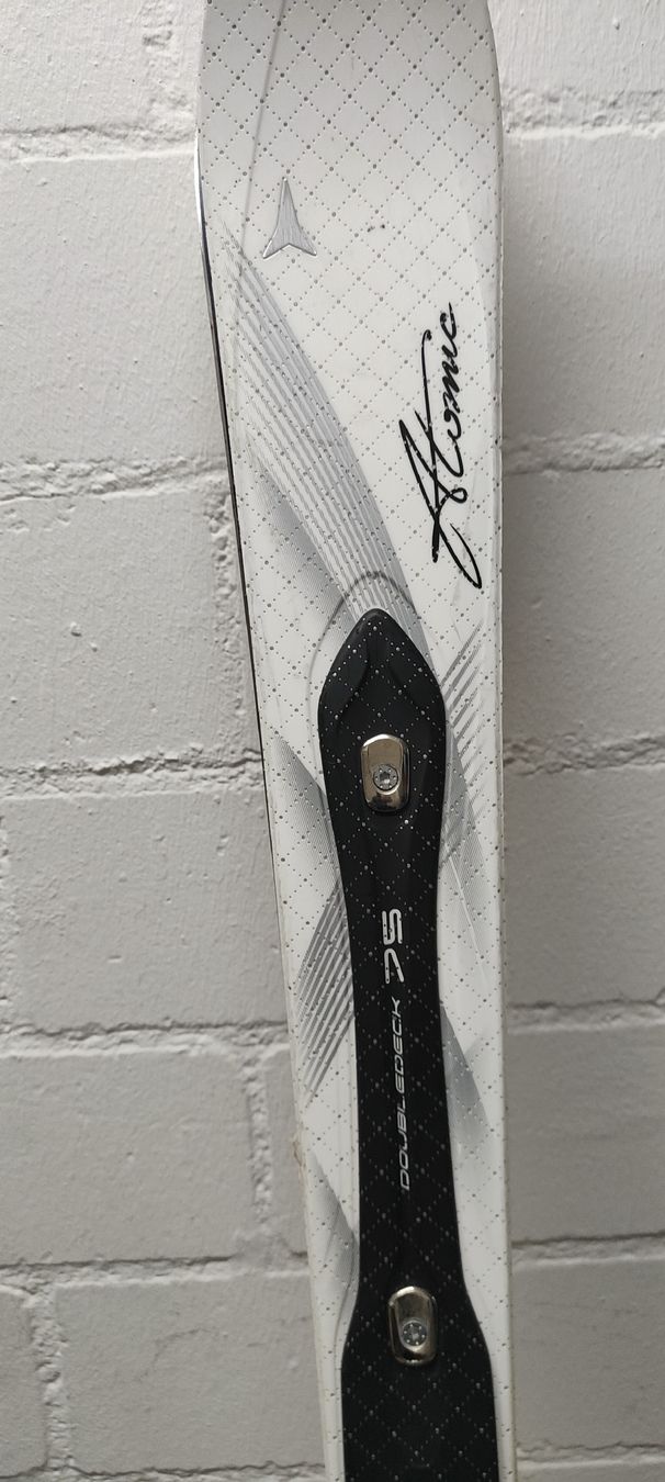 Atomic Skis: Atomic Cloud Skier weiss mit Bindung gebrauchter Zustand – Gebraucht aus Effretikon von jeb_l9k5 1