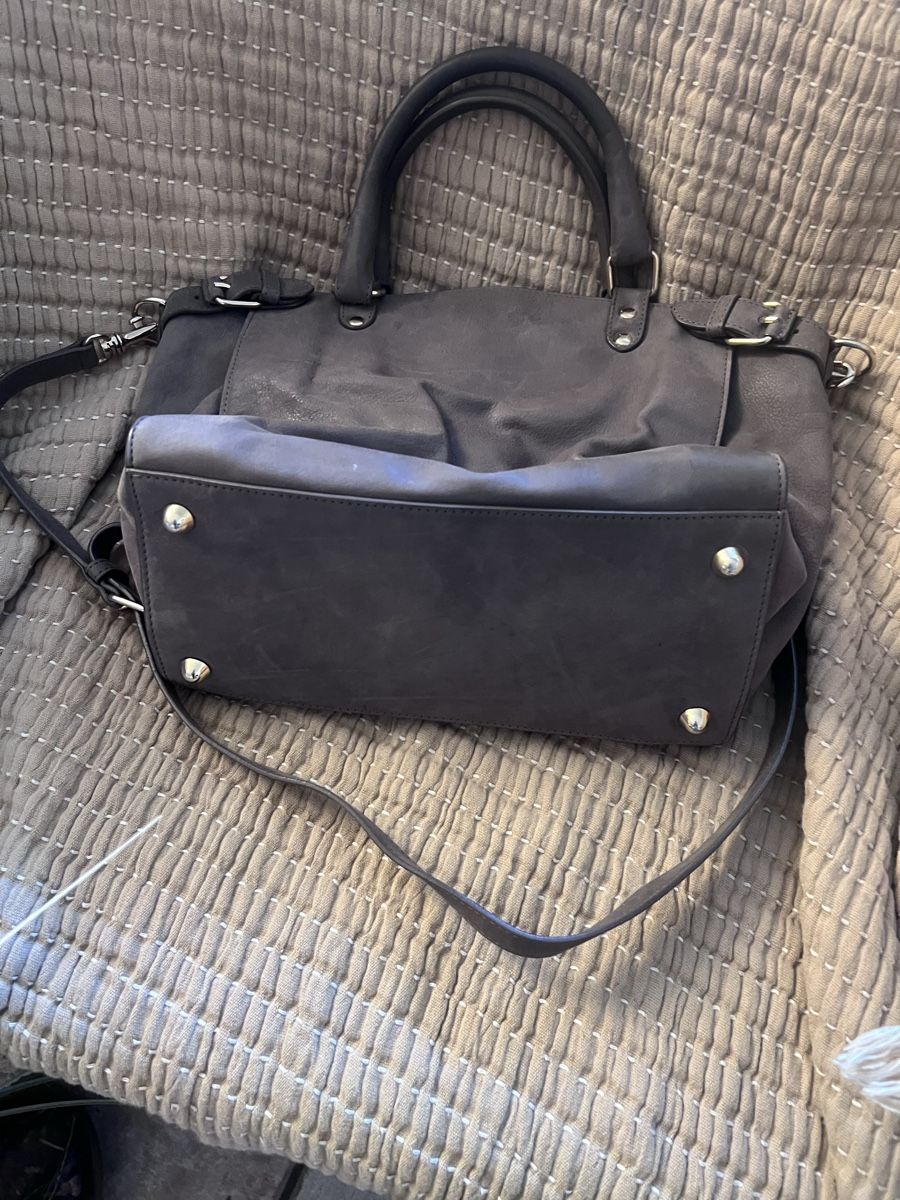 Vanessa Bruno Taschen für Damen: Vanessa Bruno Wildleder Tasche – Gebraucht aus Berikon von fabiofofo 3