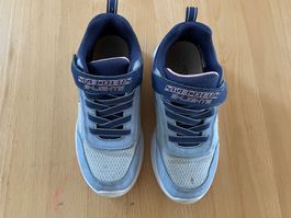 Turnschuhe von Skechers, mit Licht in den Sohlen, Gr. 33-35