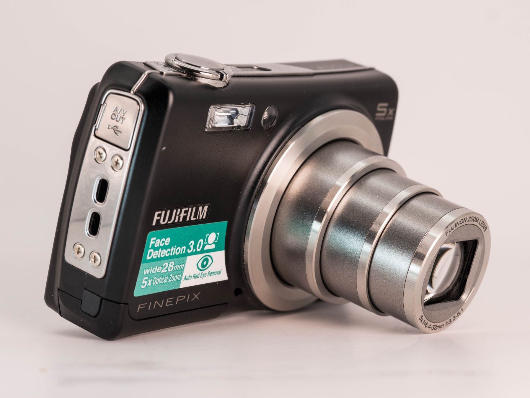 Fujifilm Fotocamera: Fujifilm F100FD - 1.6" Super CCD Sensor - Kamera – Usato da Thörishaus venduto da vintagger 3