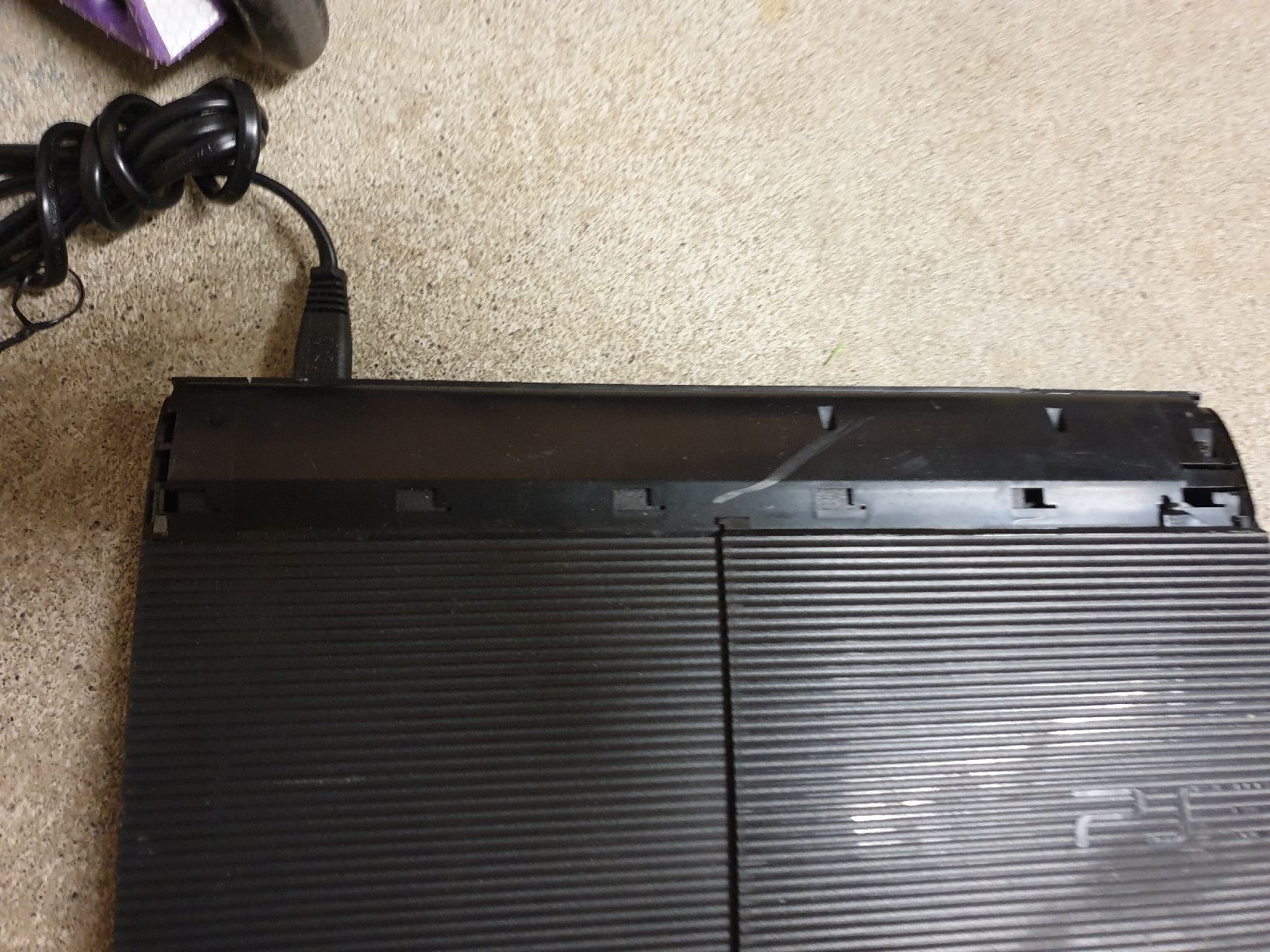 Sony Console: PS3 CECH-4004C für Bastler  – Difettoso da Ittigen venduto da Ziok187 1