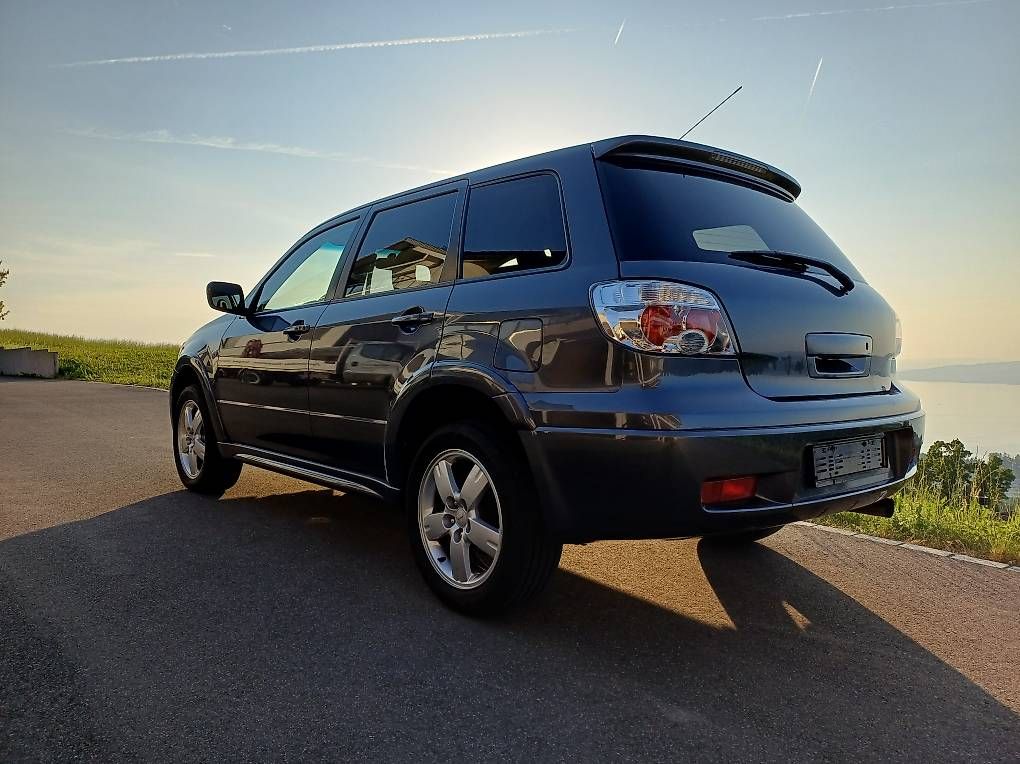 Autos: Mitsubishi Outlander – Gebraucht aus Feusisberg von LWF90 1