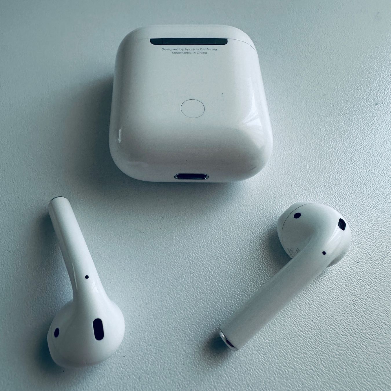 Apple Cuffie: Original Apple AirPods 2 Kopfhörer Wireless Lightning Kabel – Usato da Basel venduto da MY.AIRPODS.SHOP 8